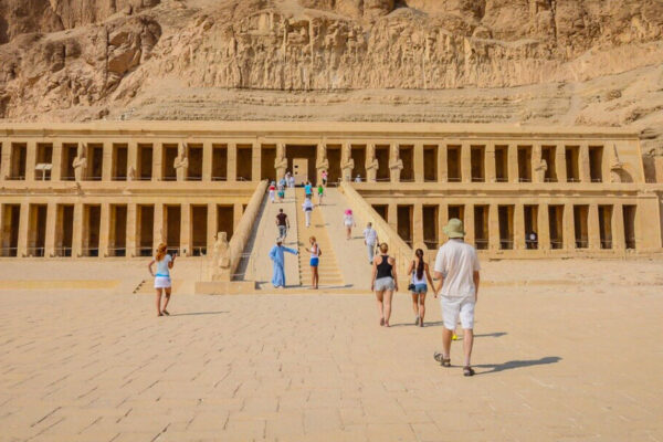 Day Tour from Safaga Port to Luxor